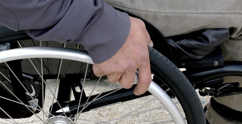 Handicap : Se renseigner à l’avance sur l’accessibilité des lieux publics